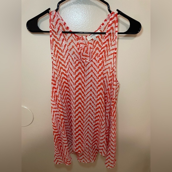 ✨2 For $6 Umgee Sheer Tank Top Size Small #B1 - Picture 1 of 6